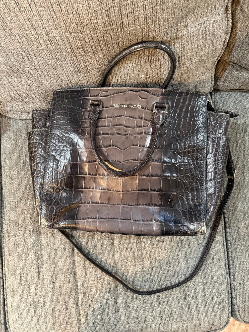 Michael Kors Large Selma Crocodile-Embossed Leather Satchel – Gray